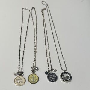 🌴 Bundle of 4 Necklaces